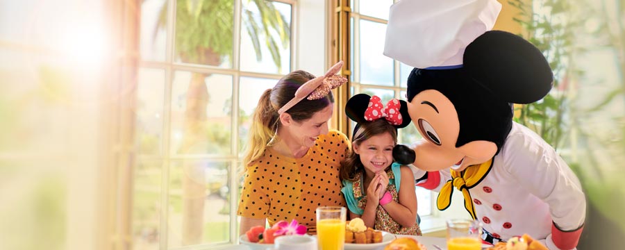 Ontvang tot $ 1000 Dining Gift Card bij Walt Disney World pakketten