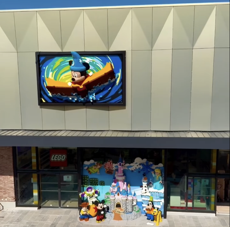 LEGO